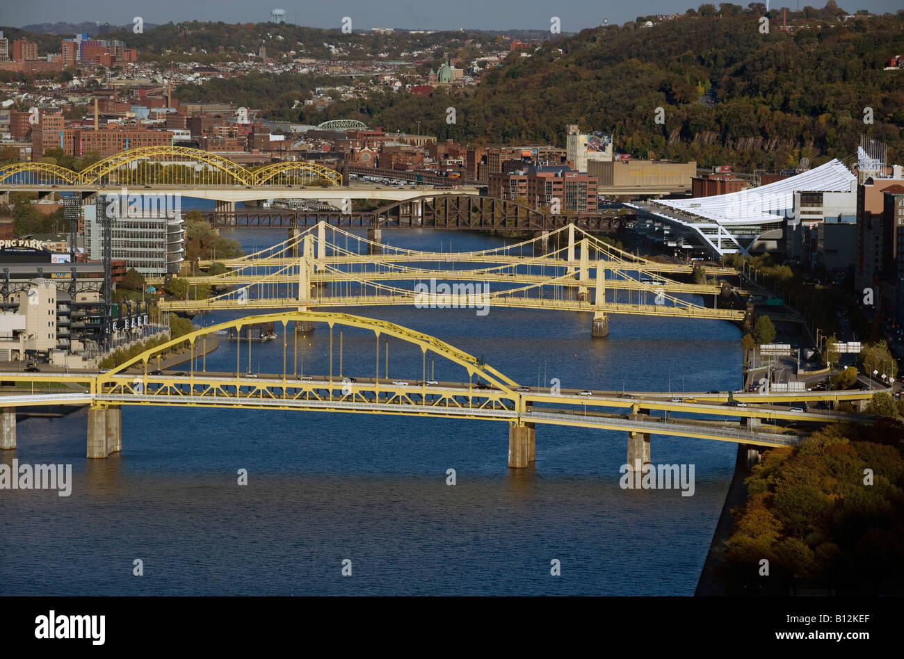 ALLEGHENY RIVER BRIDGES DOWNTOWN  PITTSBURGH PENNSYLVANIA USA Stock Photo