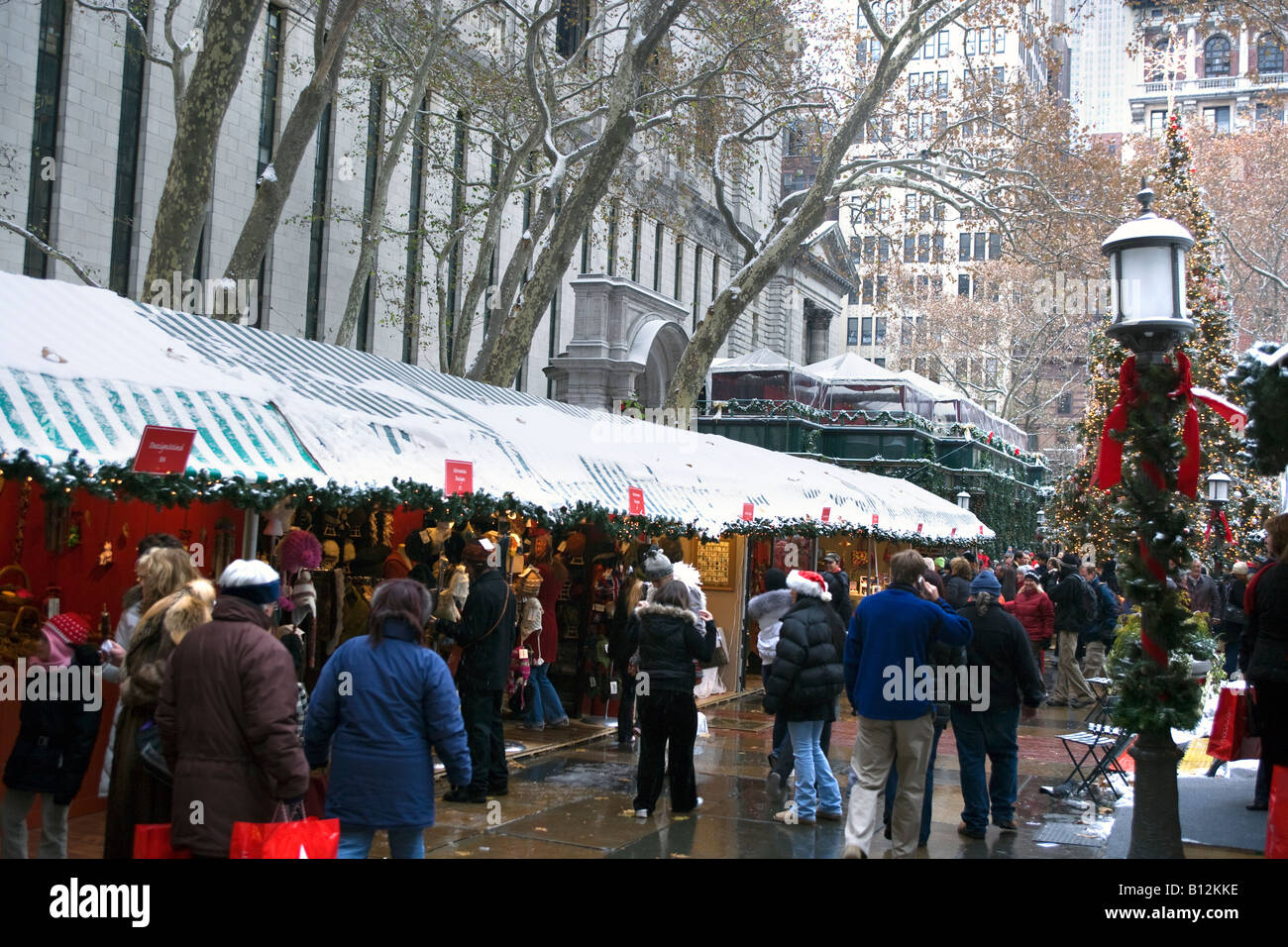 Bryant Park Christmas Market Stock Photos & Bryant Park Christmas