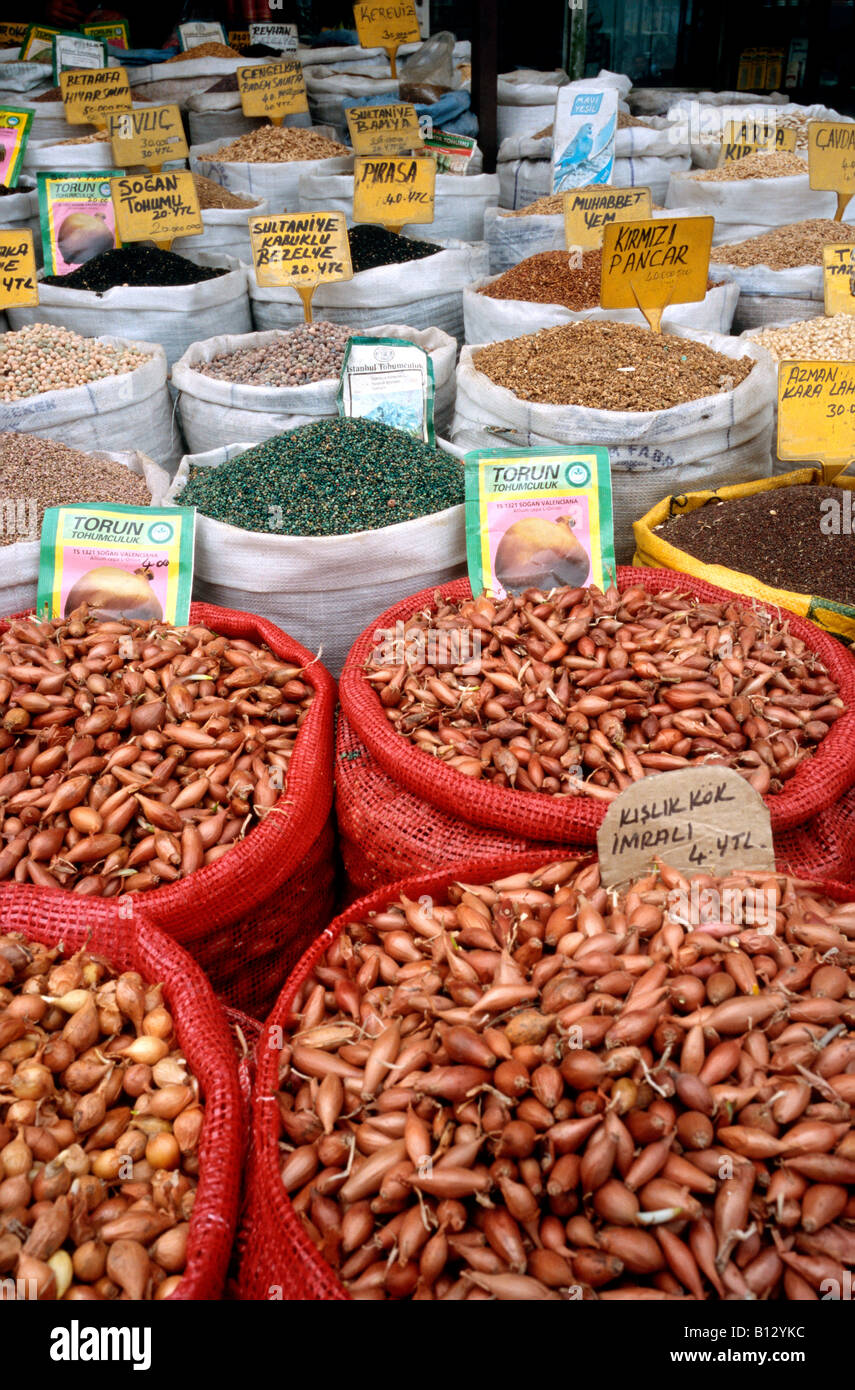 March 12, 2006 - Egyptian spice bazaar at Eminönü in the Turkish city of Istanbul. Stock Photo