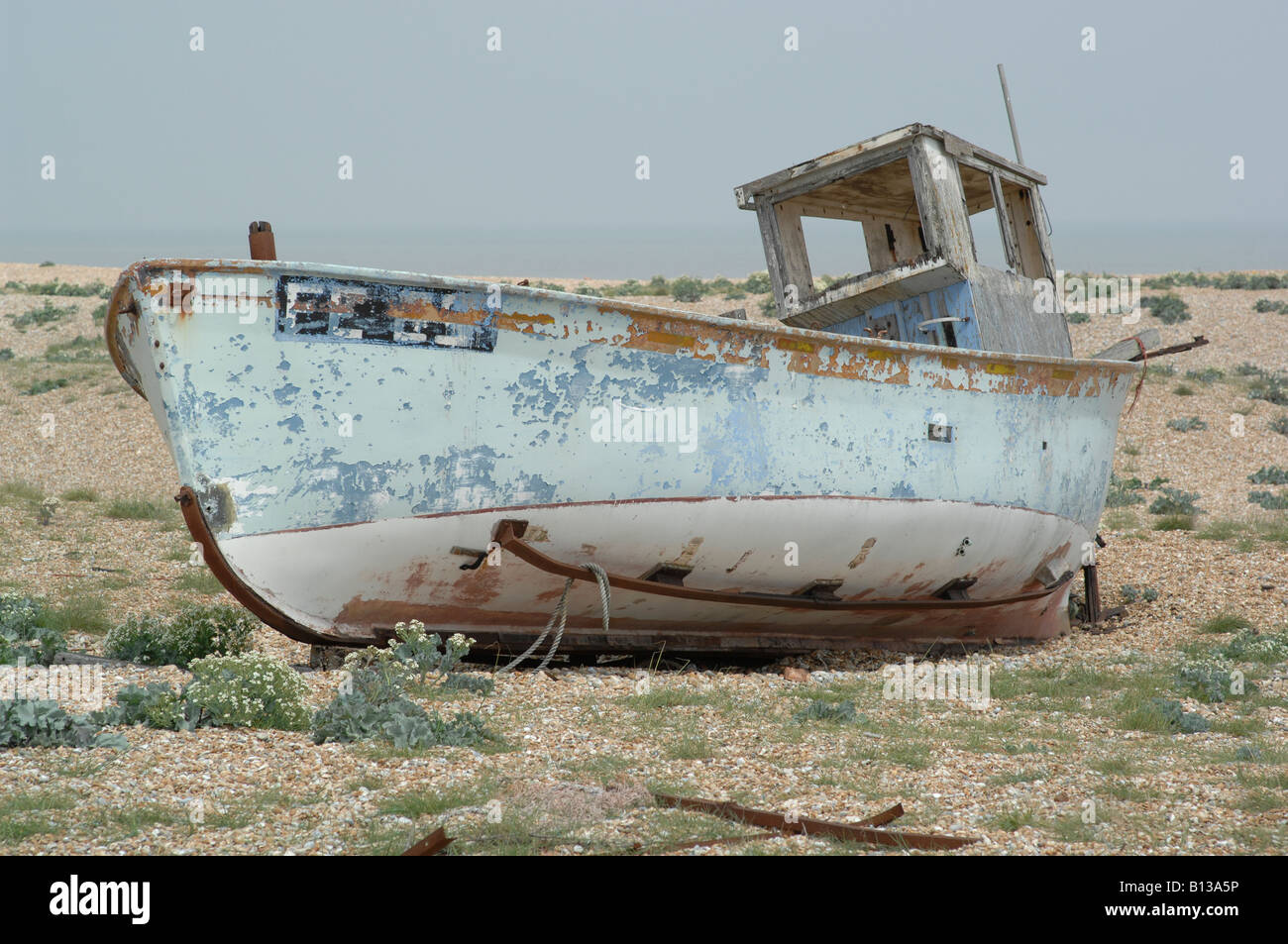 Abandoned old fishing boat, Dungeness in kent, England Stock Photo - Alamy