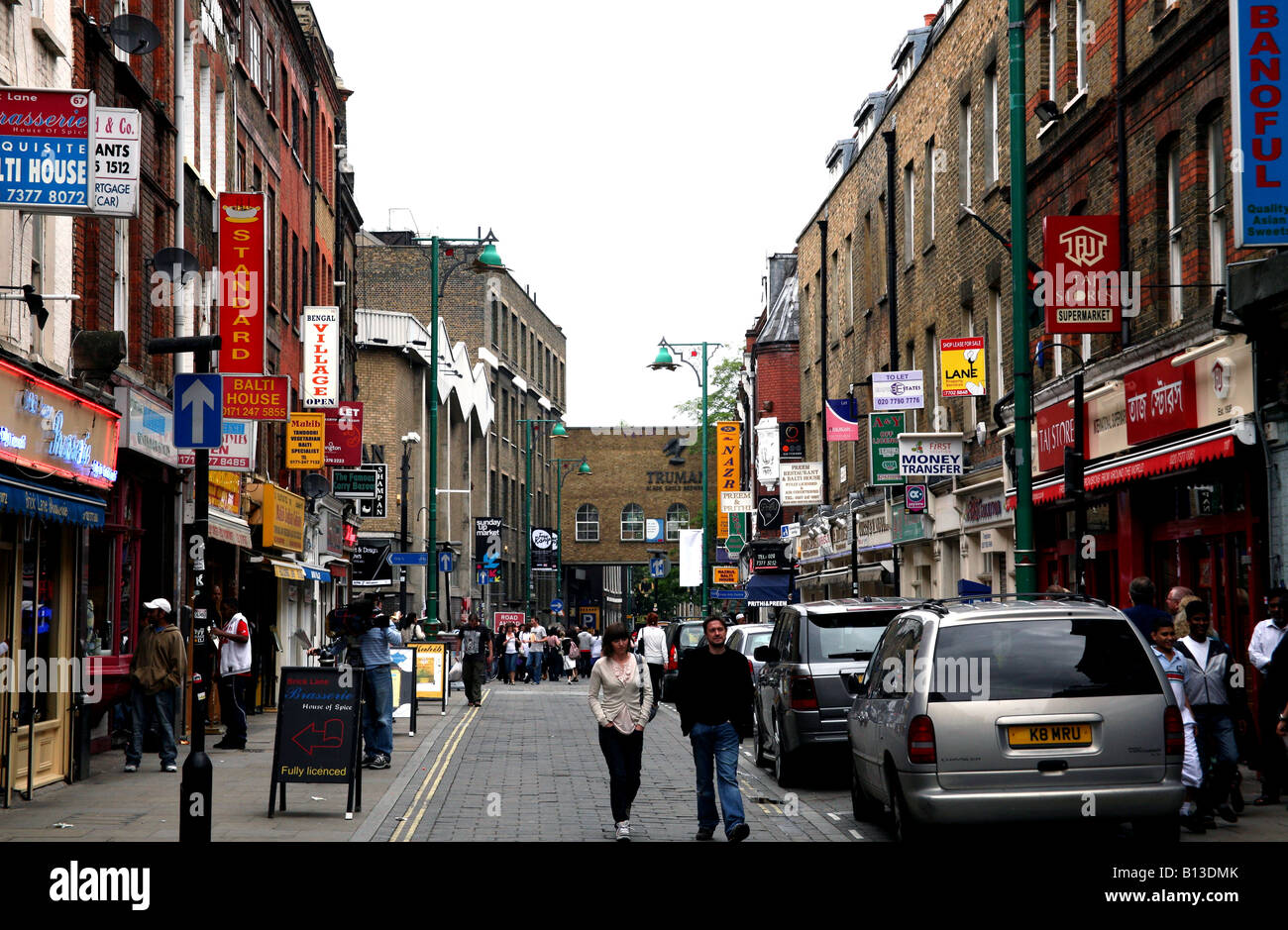 Indian restaurants in Brick Lane London Stock Photo