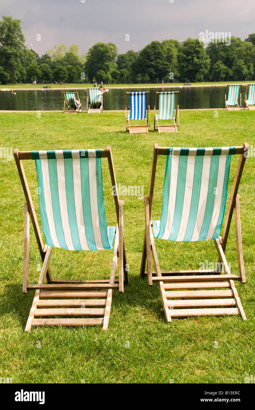 Hyde Park Deck chairs Stock Photo - Alamy