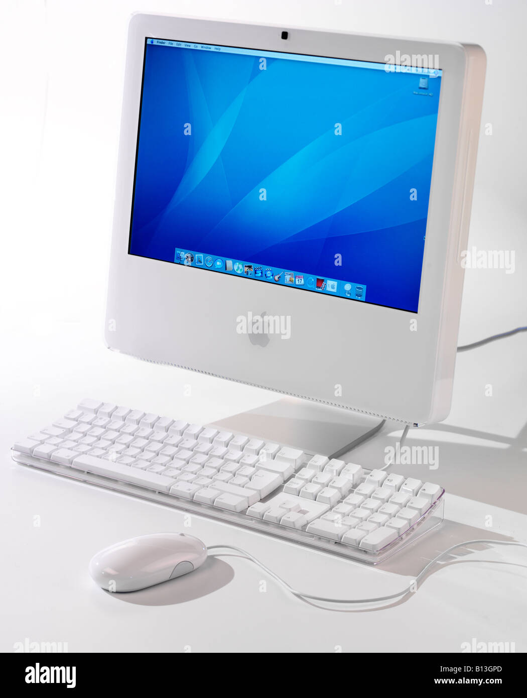 Apple computer mouse white hi-res stock photography and images - Alamy