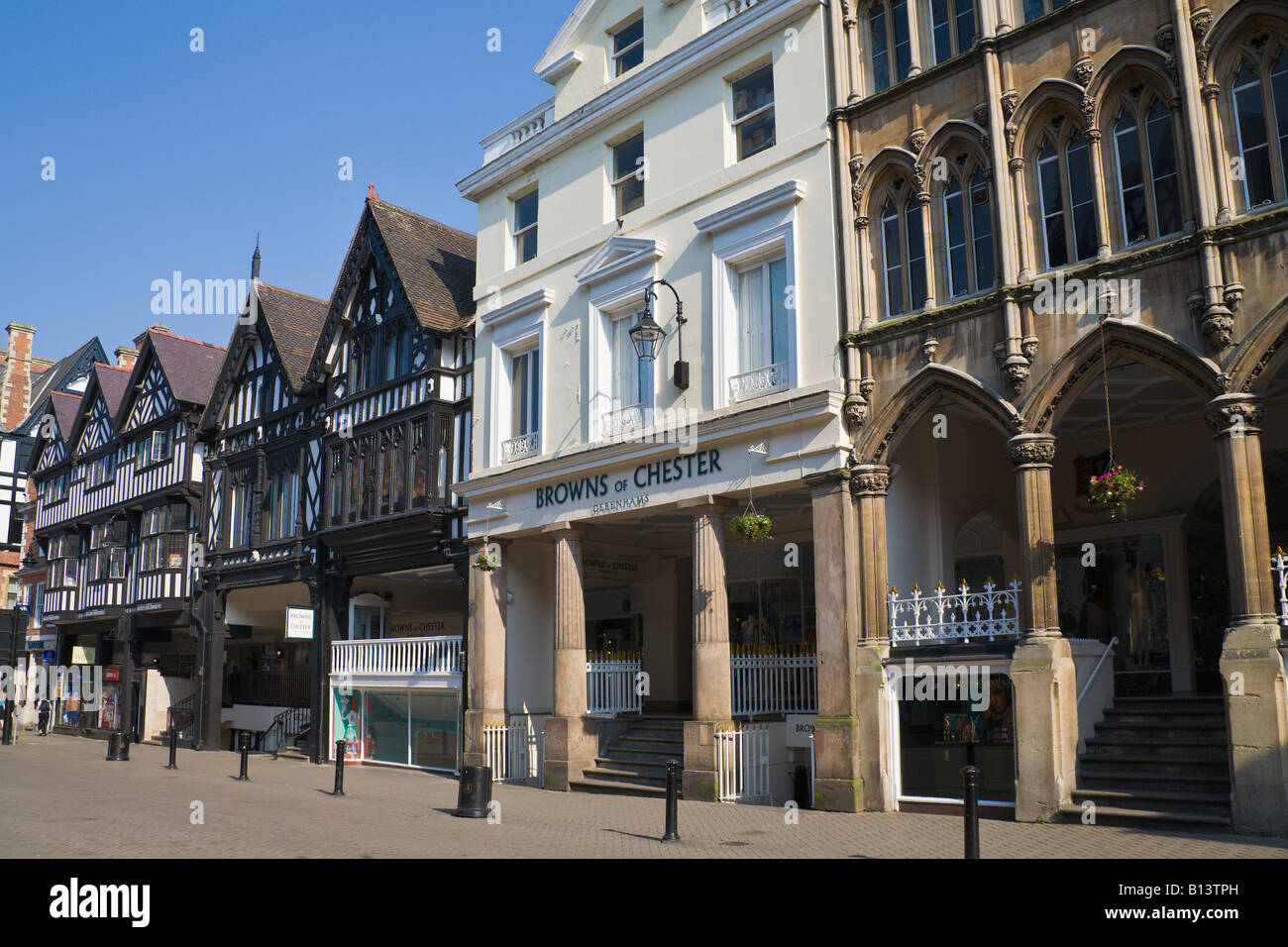 Browns of Chester, The Rows, East Gate Street Stock Photo Alamy