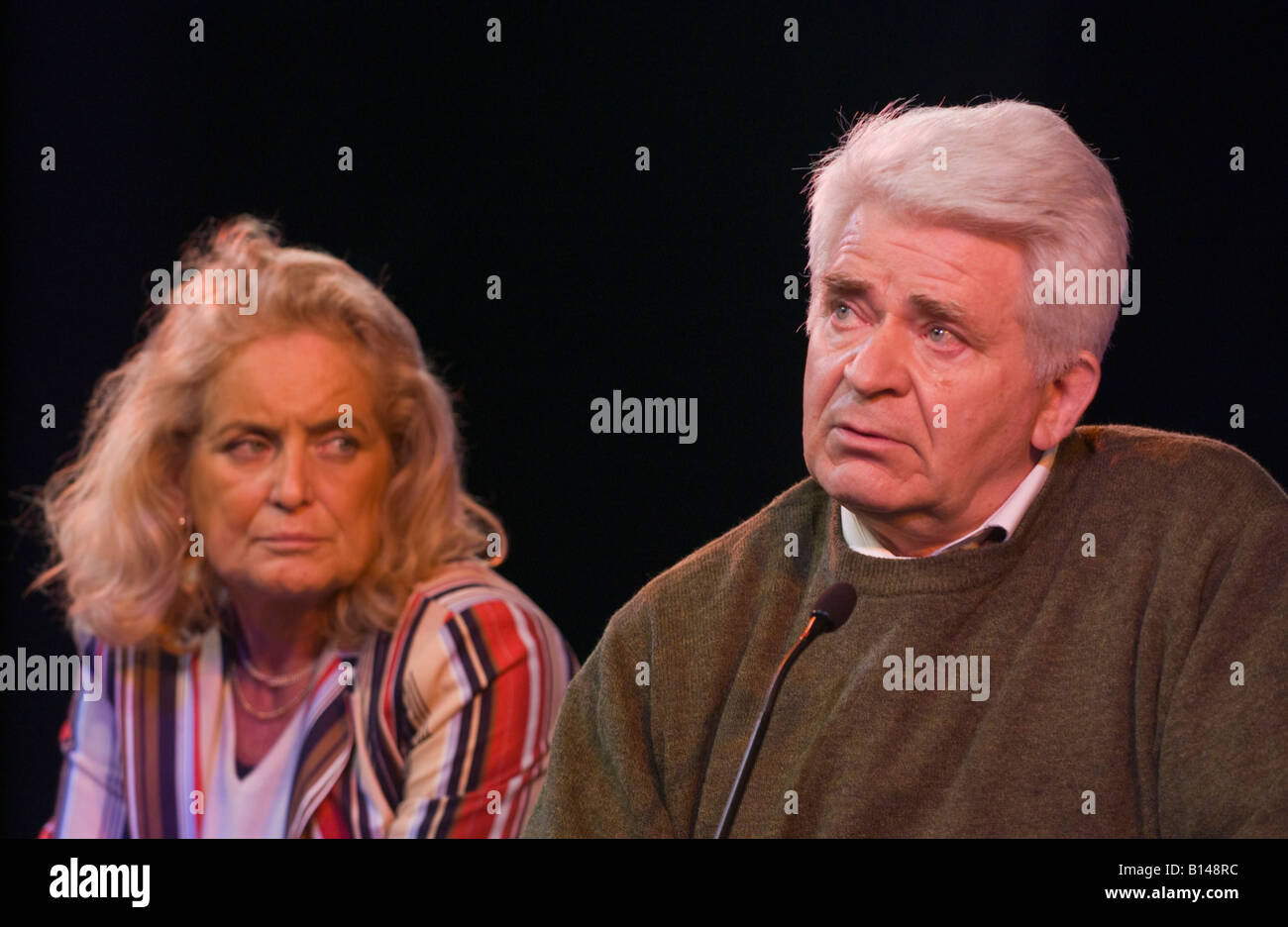 Boris Spassky Russian chess grandmaster talking about his life on stage at  Hay Festival 2008 Hay on Wye Powys Wales UK Stock Photo - Alamy