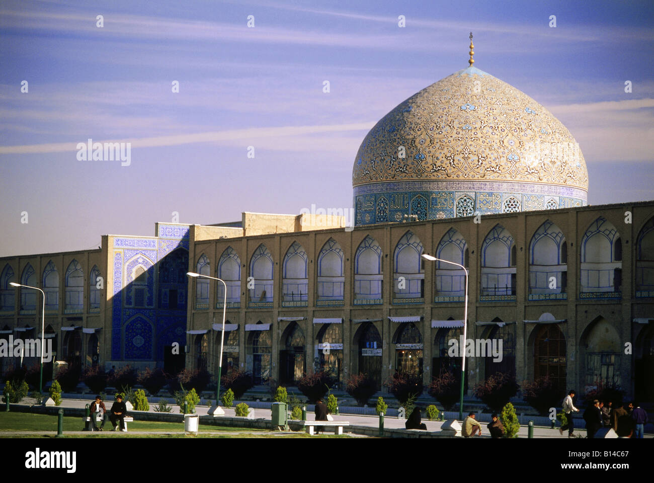 geography / travel, Iran, Isfahan, mosques, Sheik Lotf Allah Mosque, built: 1615 by Shah Abbas I of Persia, exterior view, Additional-Rights-Clearance-Info-Not-Available Stock Photo