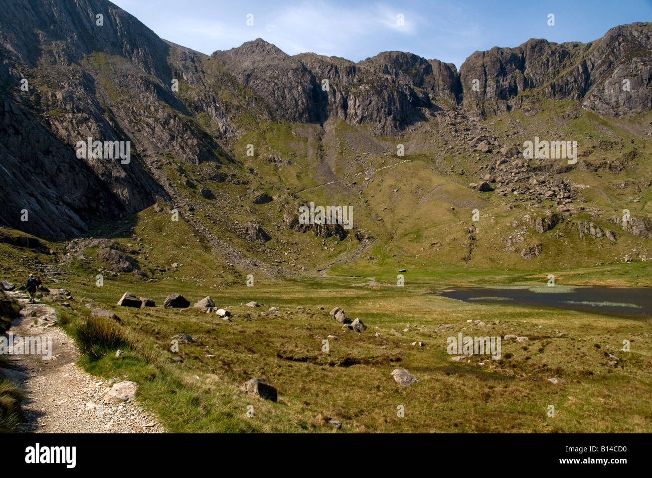 Devil's Kitchen and llyn Idwal. Snowdonia National Park / Parc