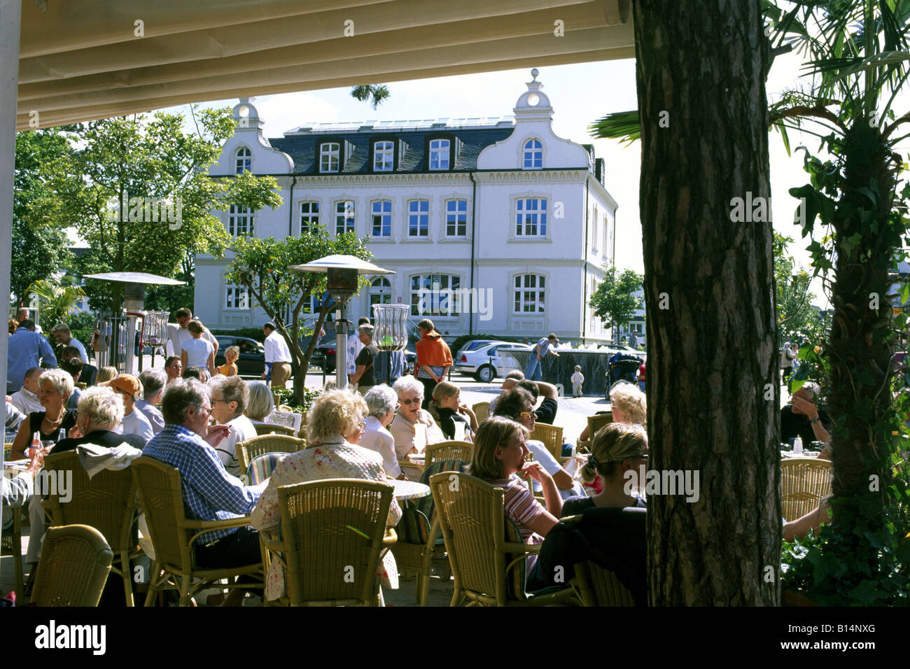 Street Cafe Engel s Eck Timmendorfer Strand Luebecker Bucht street-cafe-engel-s-eck-timmendorfer-strand-luebecker-bucht