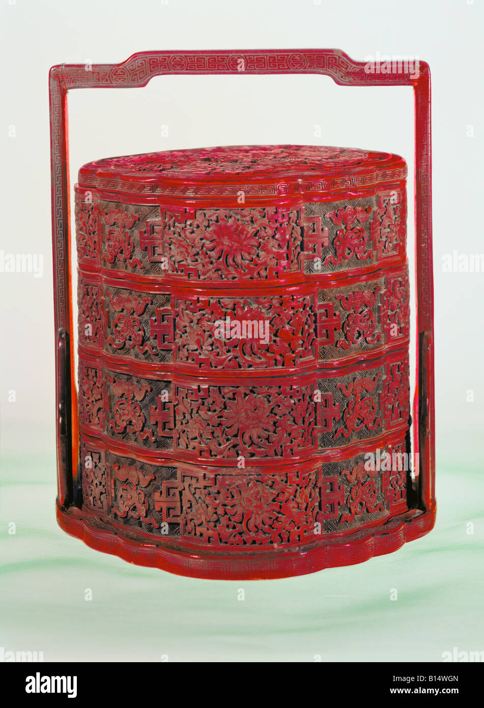 fine arts, Japan, lacquer work, picnic basket, wood with red lacquer