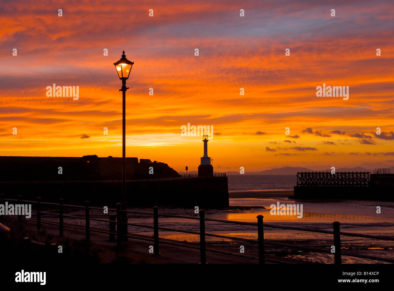 Maryport lighthouse hi-res stock photography and images - Alamy