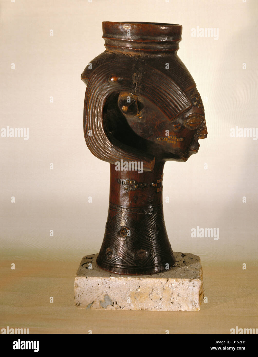 fine arts, Africa, sculpture, vessels, ceremonial head cup of the Kuba, wood carving, Congo, private collection, , Artist's Copyright has not to be cleared Stock Photo