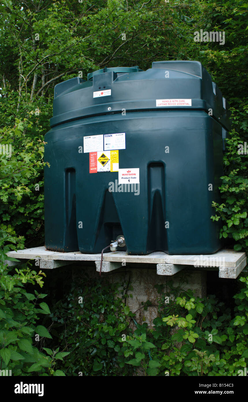 Heating oil tank domestic hires stock photography and images Alamy