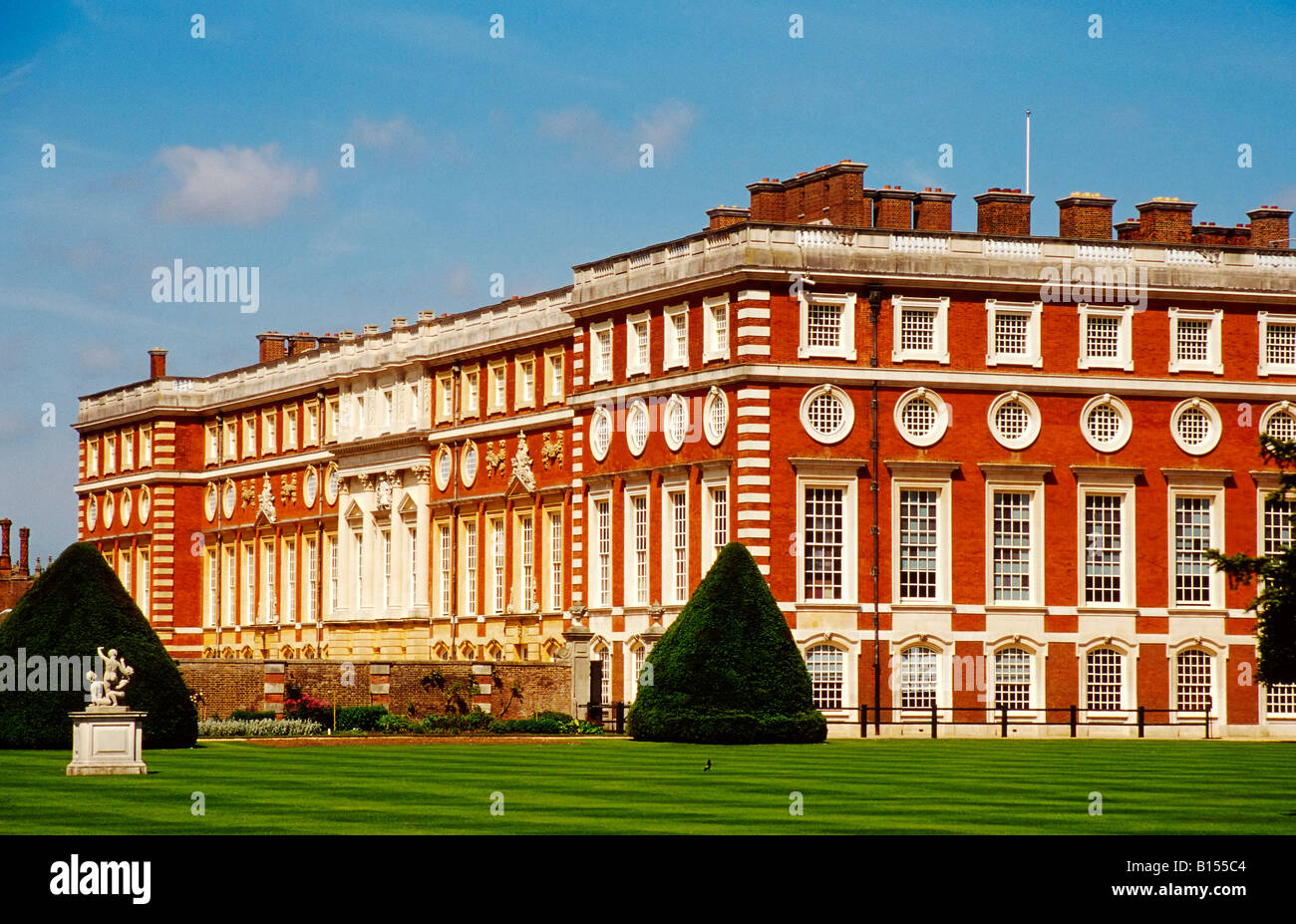Hampton Court Palace Richmond UK Stock Photo