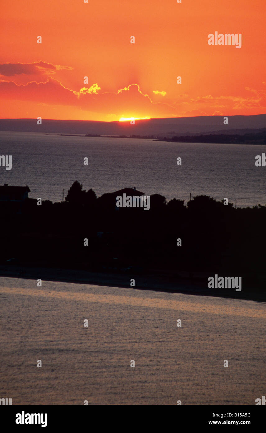 sunset sithonia chalkidiki tessaloniki greece Stock Photo - Alamy
