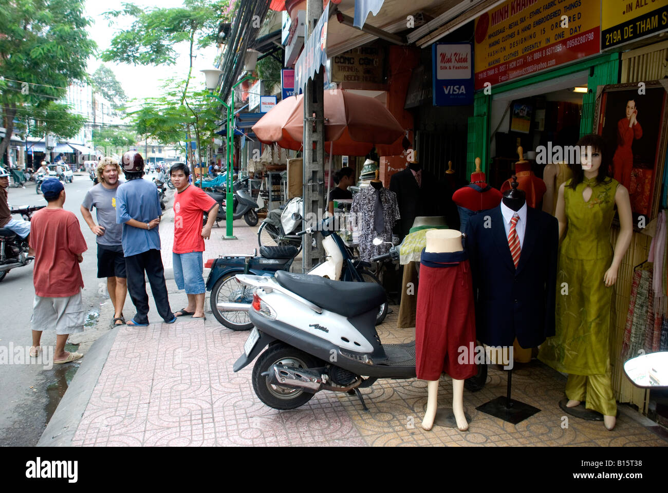 vietnam ho chi minh city bui vien street scene Stock Photo - Alamy