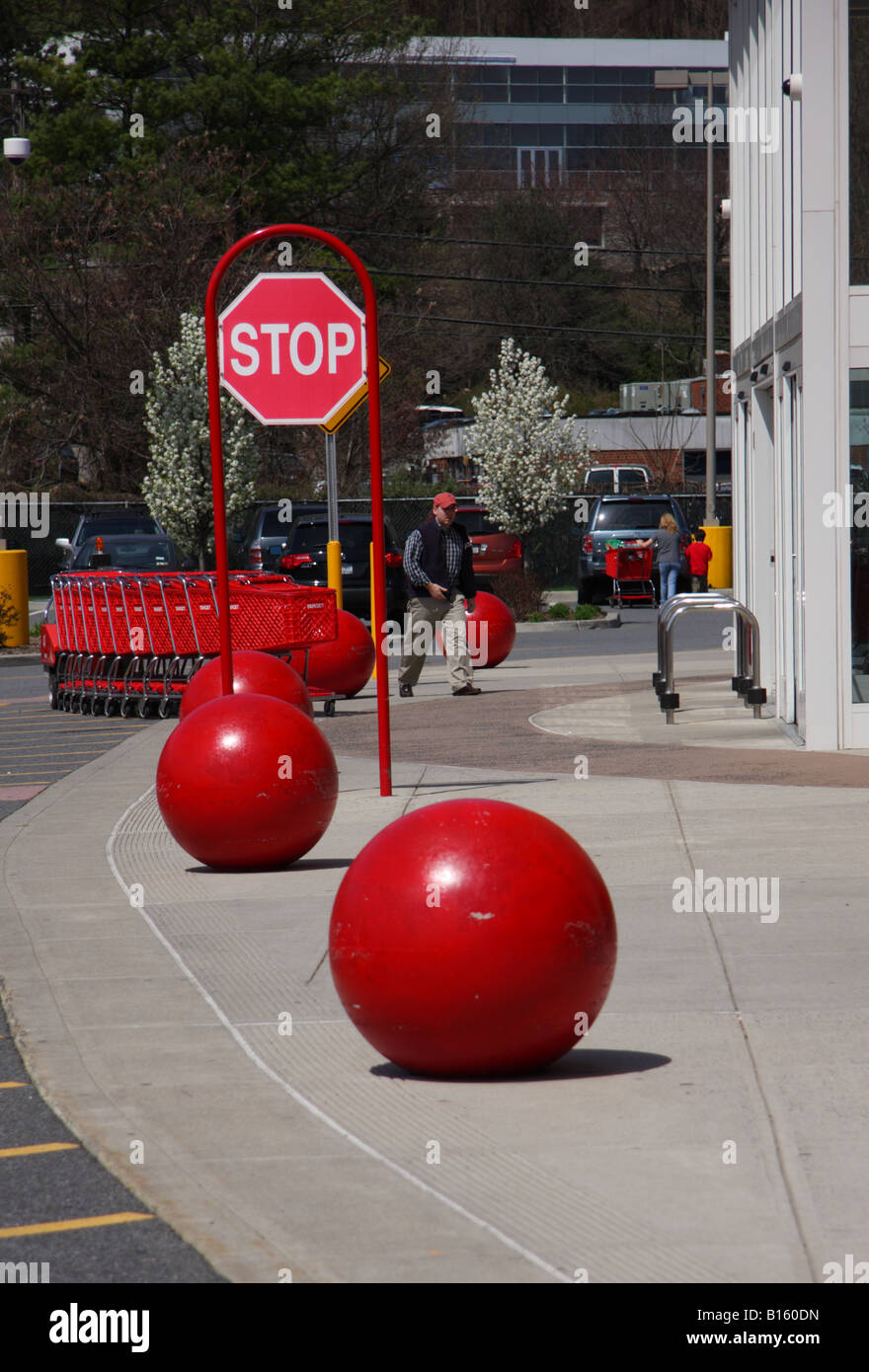 Target supermarket hires stock photography and images Alamy