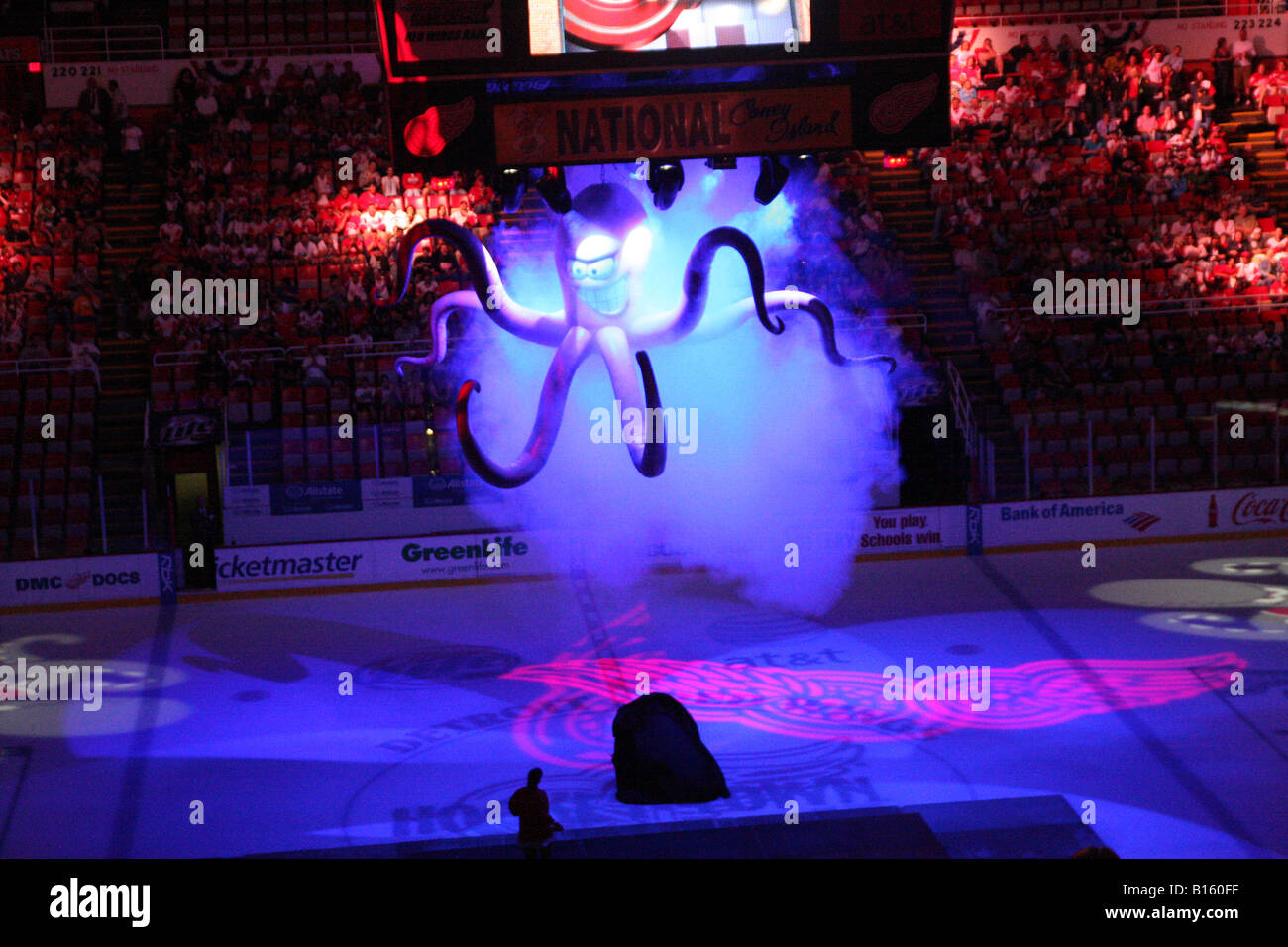 301 Red Wings Octopus Stock Photos, High-Res Pictures, and Images