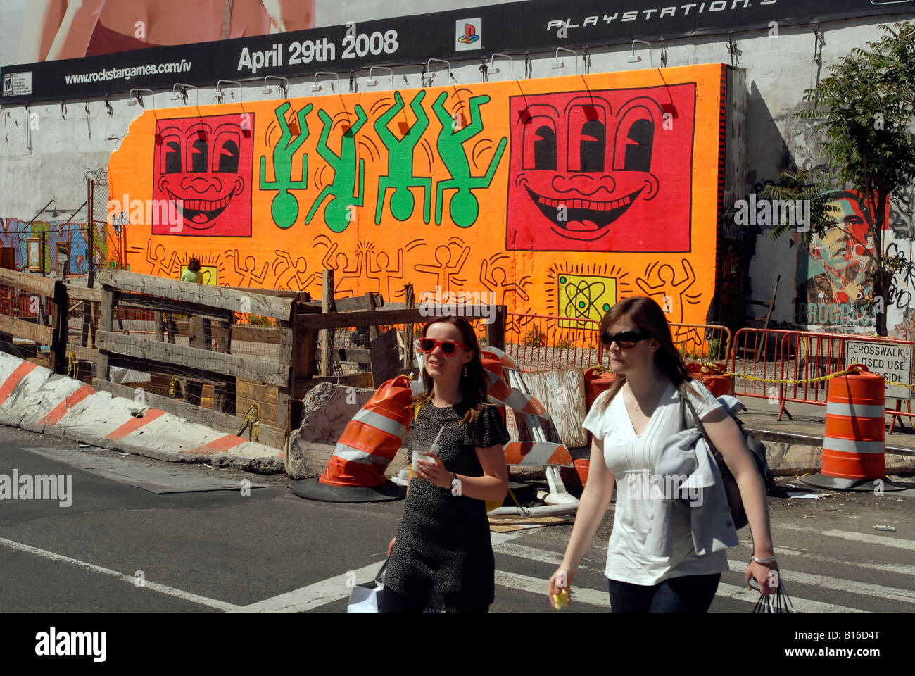 A recreation of the famous Keith Haring Bowery and Houston Street mural Stock Photo