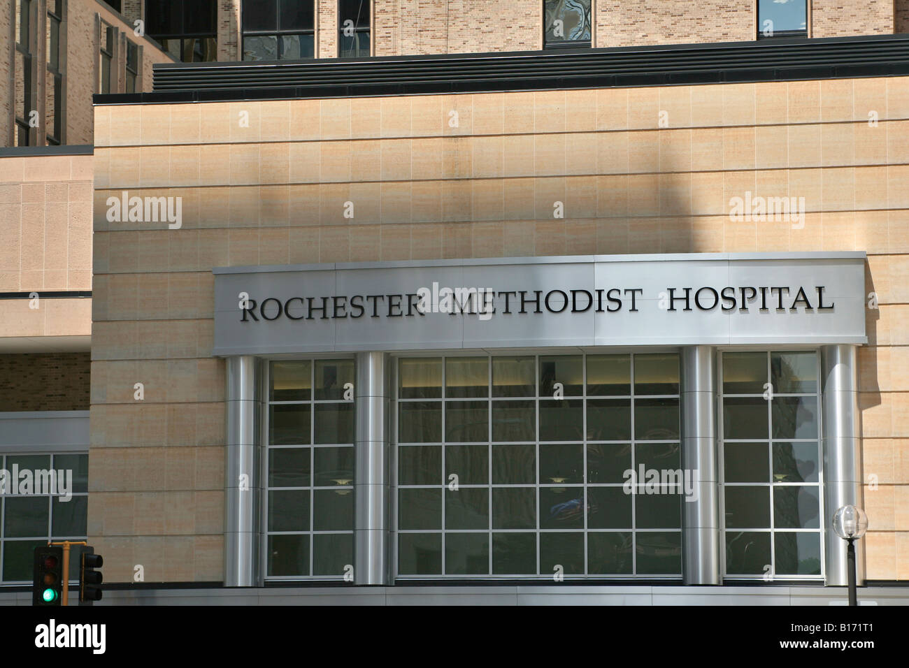 Entrance to Methodist Hospital Mayo medical complex in Rochester Minnesota Stock Photo