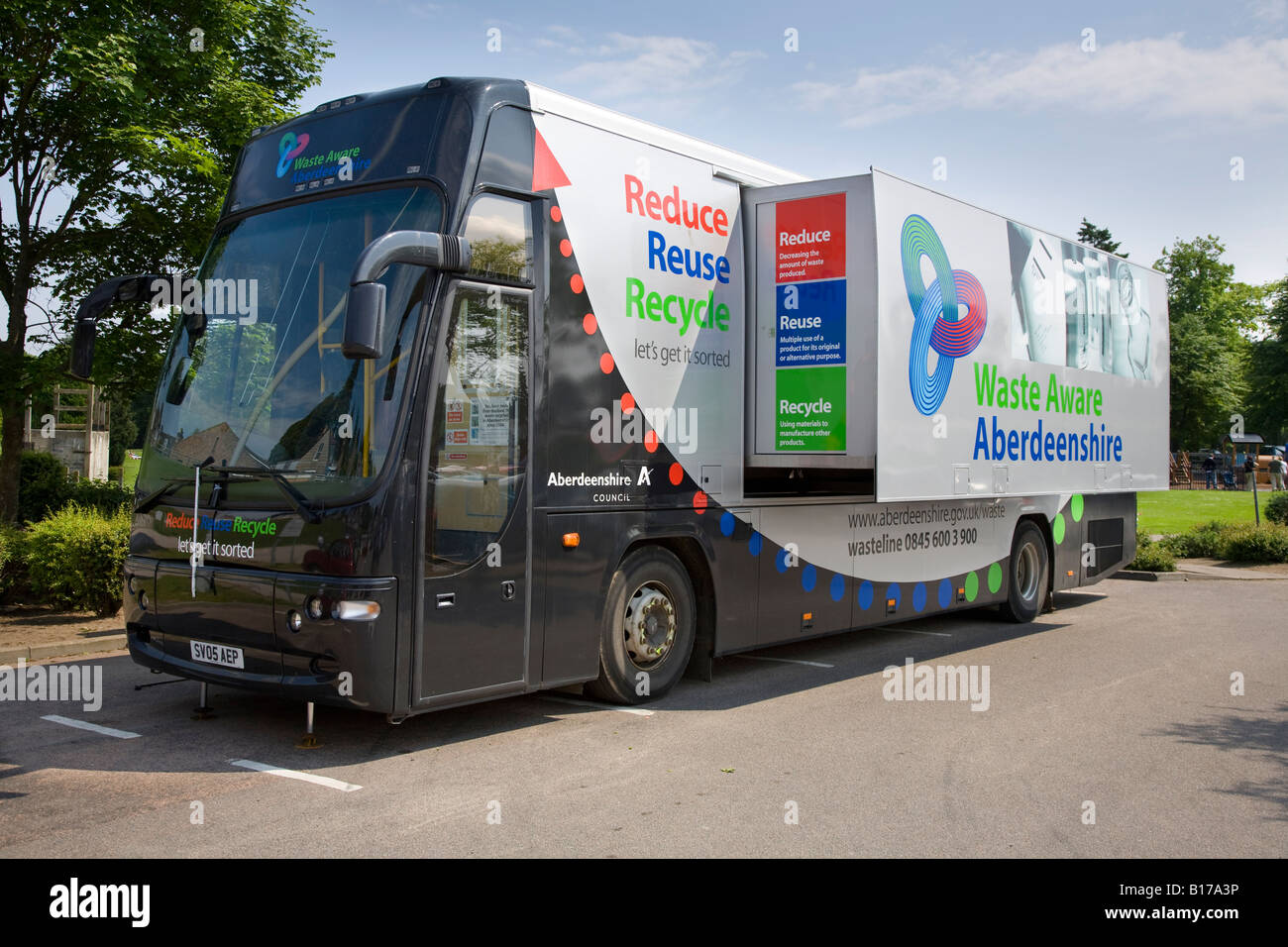 Reduce Reuse Recycle vehicle, Waste Aware; Aberdeenshire Council Stock ...