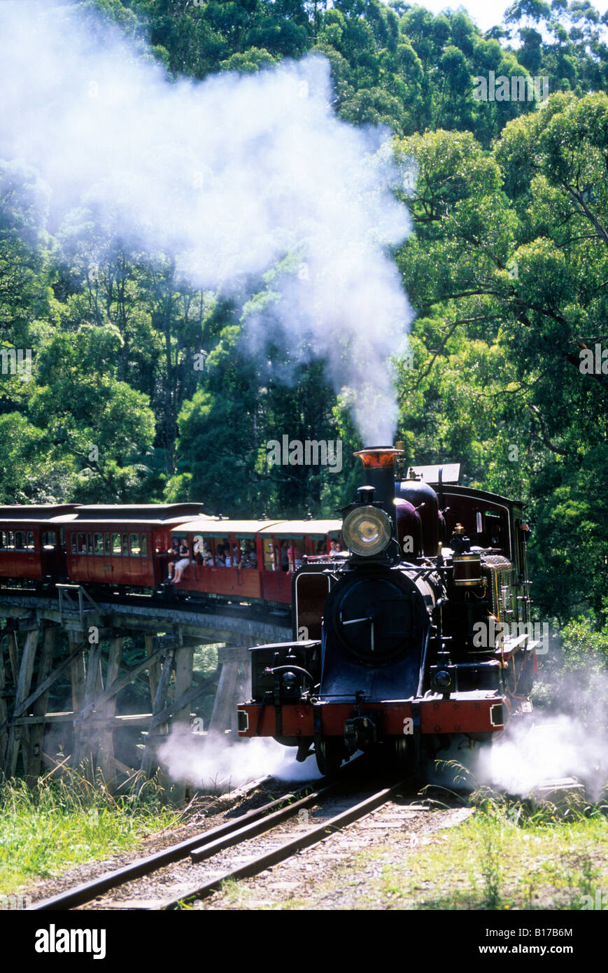 Puffing billy railway trestle bridge hires stock photography and images Alamy