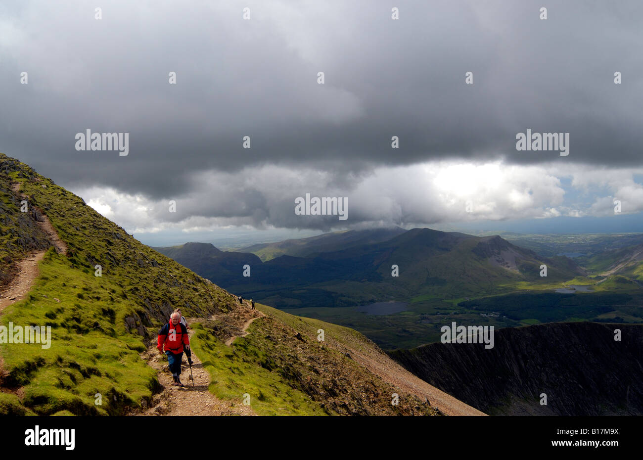 Walking Snowdon Mountain Snowdonia Stock Photo