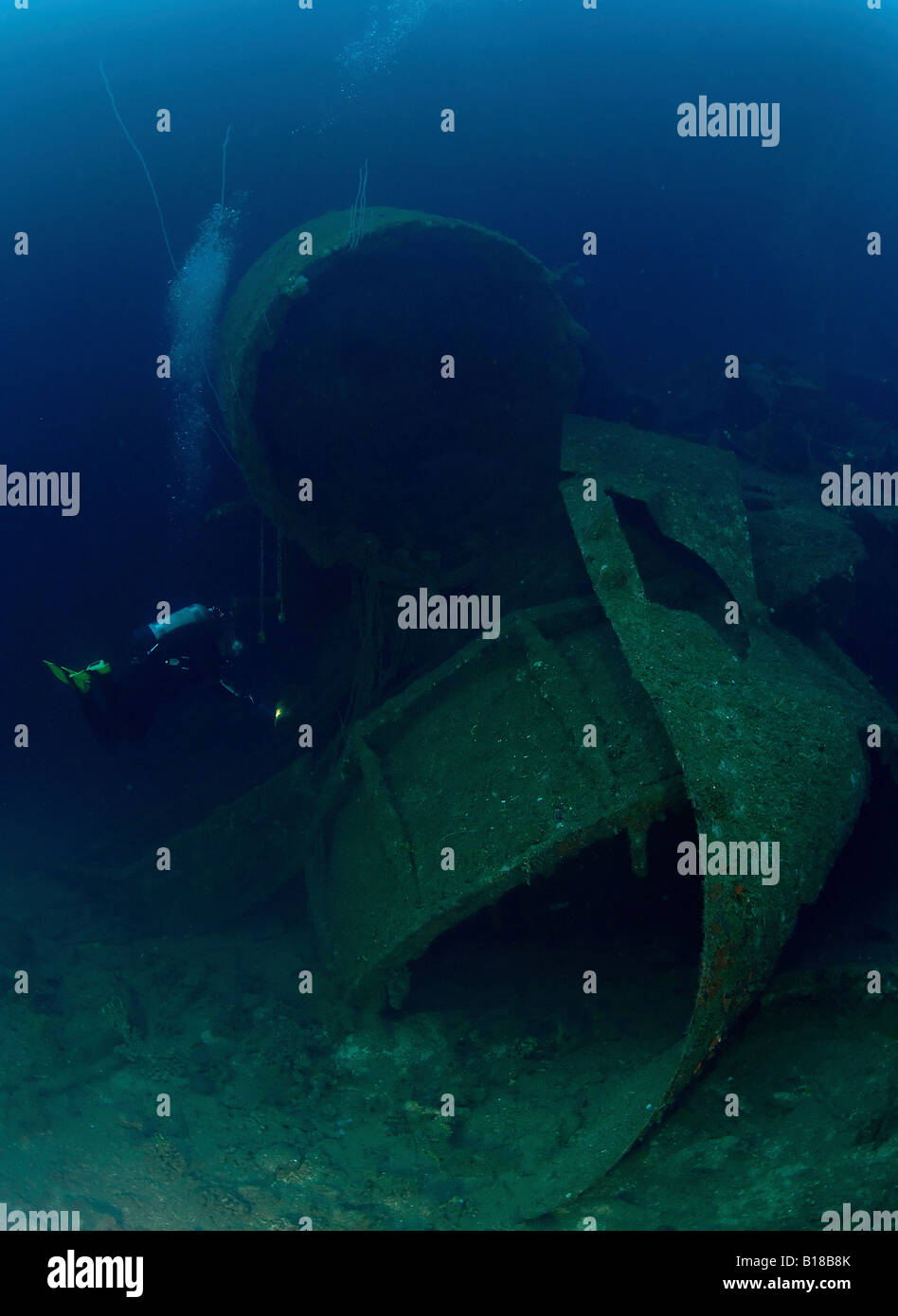 Diver at Wreck Nagato Bikini Atoll Marshall Islands Stock Photo - Alamy