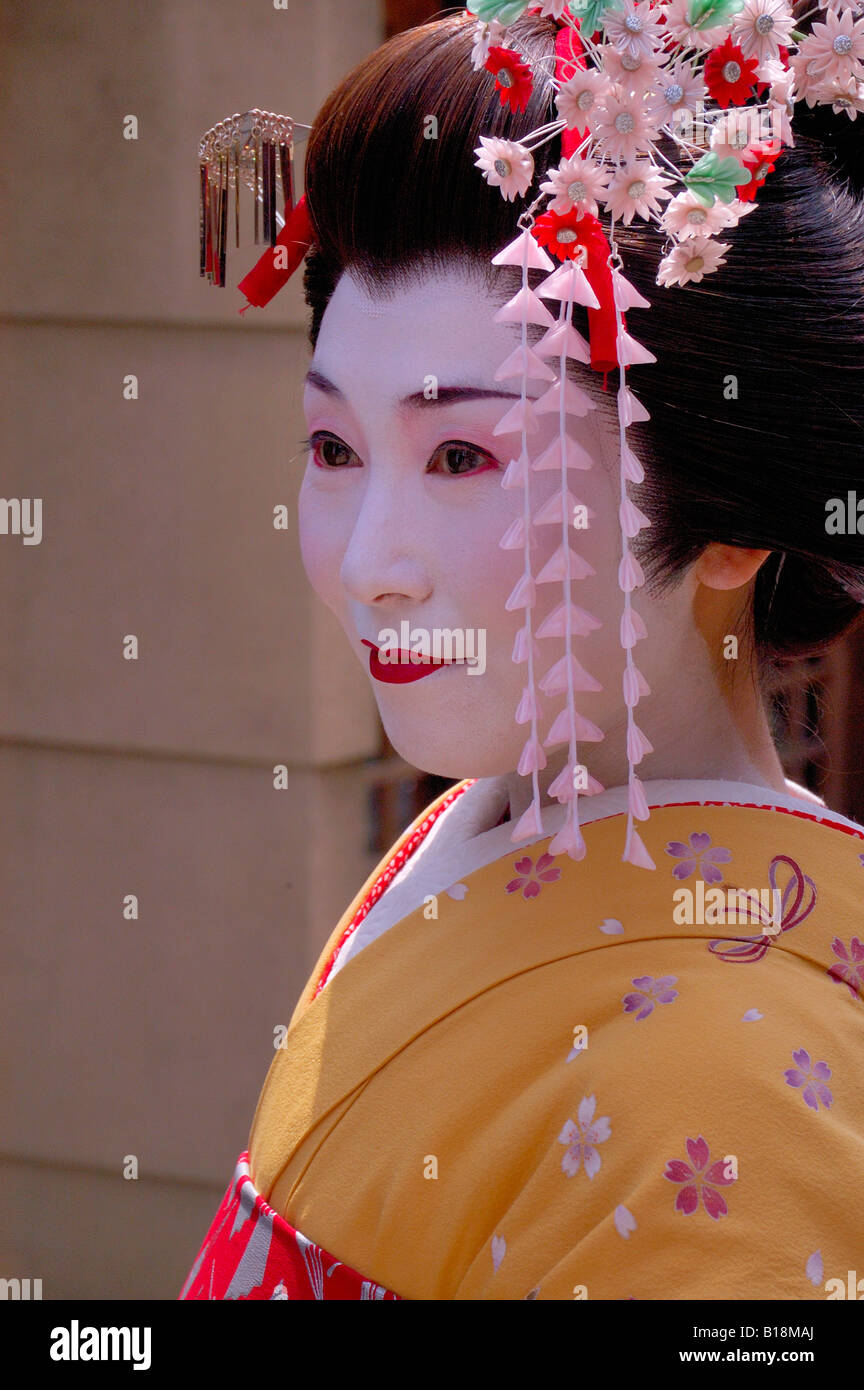 maiko apprentice geisha Gion Kyoto Japan Stock Photo