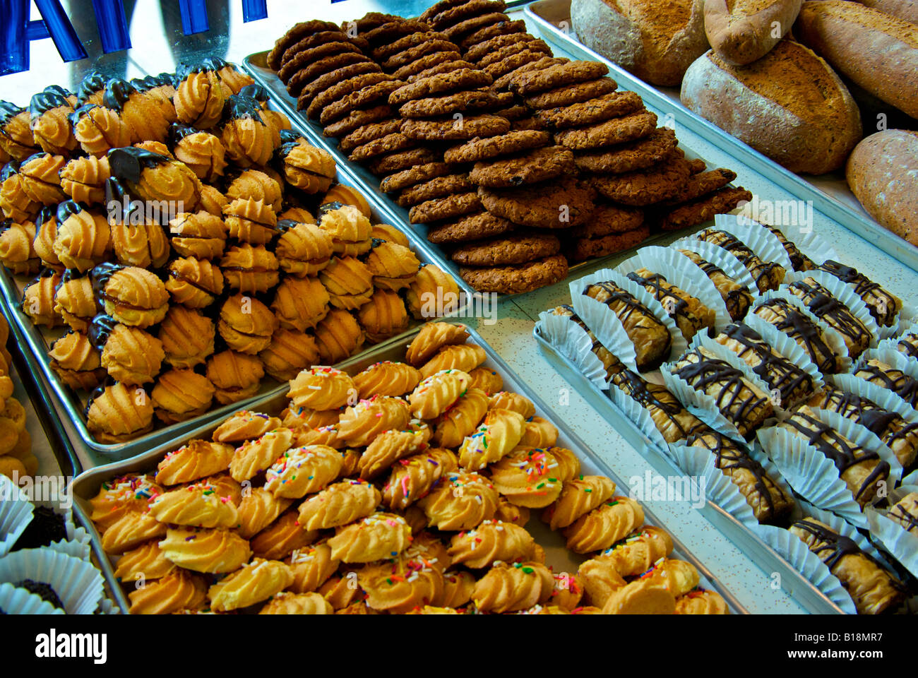 [Image: display-of-fancy-cookies-and-breads-in-t...B18MR7.jpg]