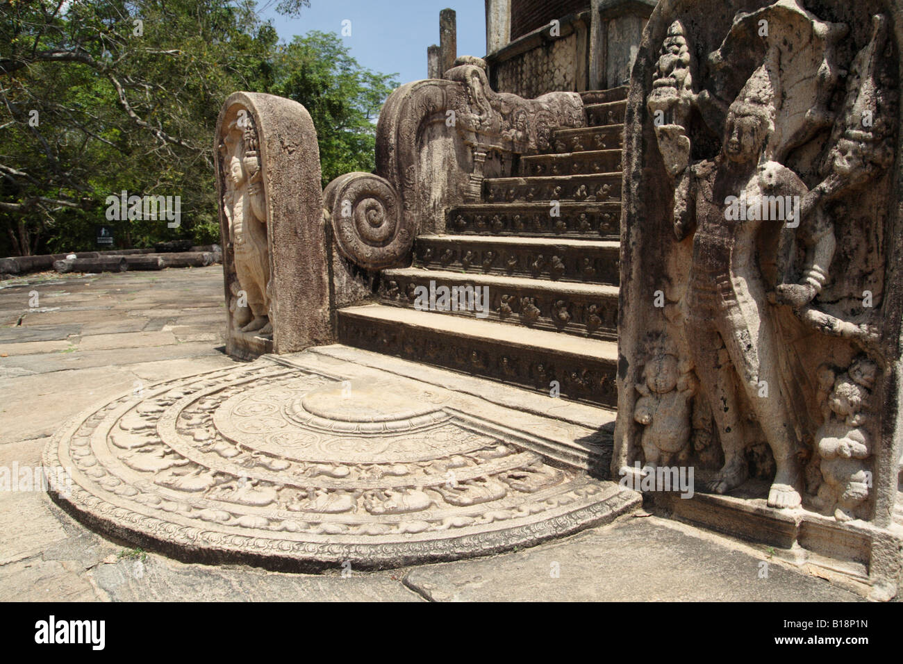 Moonstone, Polonnaruwa, Sri Lanka Stock Photo - Alamy