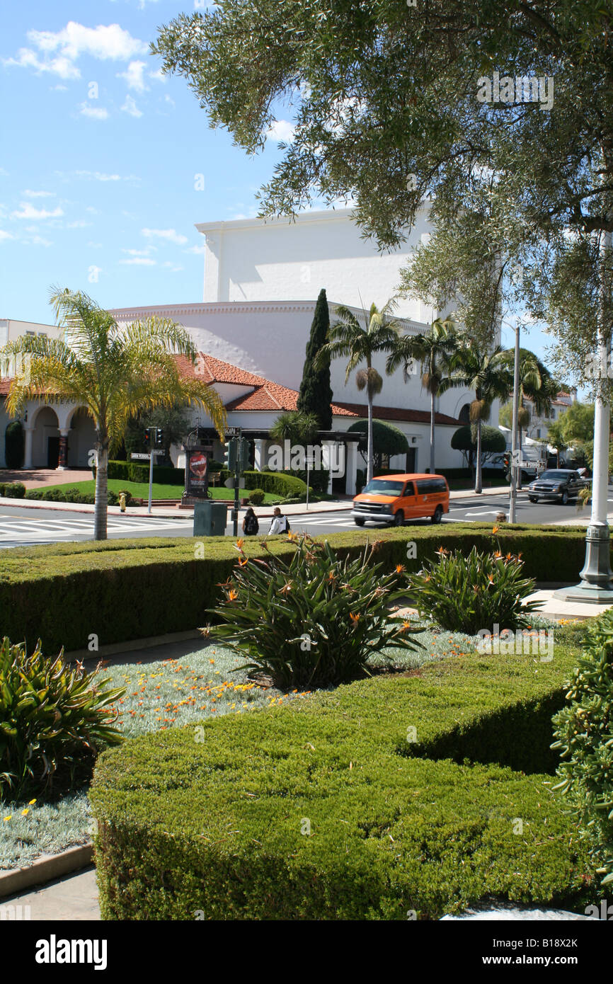 hedge and street Santa Barbara California Stock Photo - Alamy