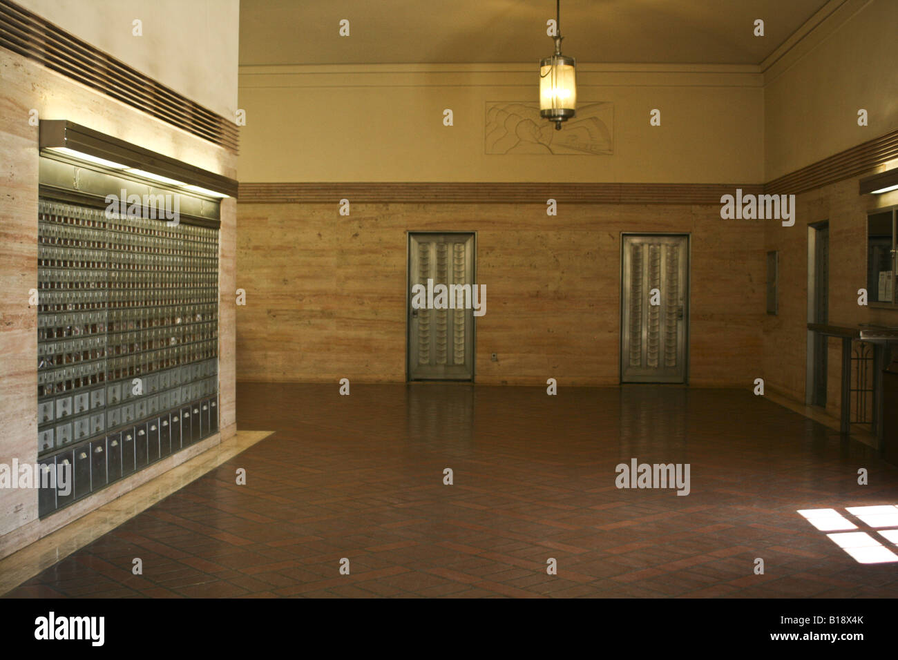 Silver mailboxes hires stock photography and images Alamy