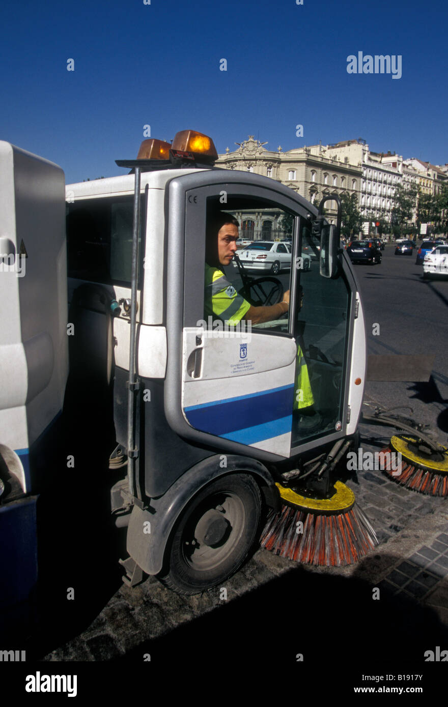 Spaniard, Spanish man, worker, workman, street cleaner, cleaning street