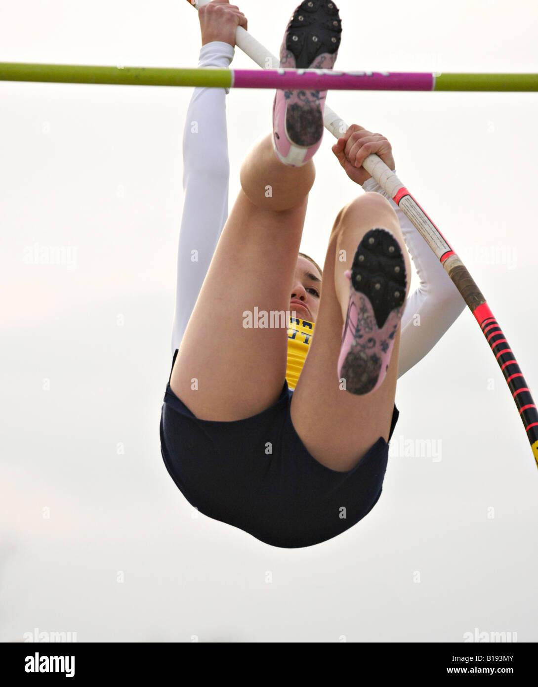 Pole high jump hires stock photography and images Alamy