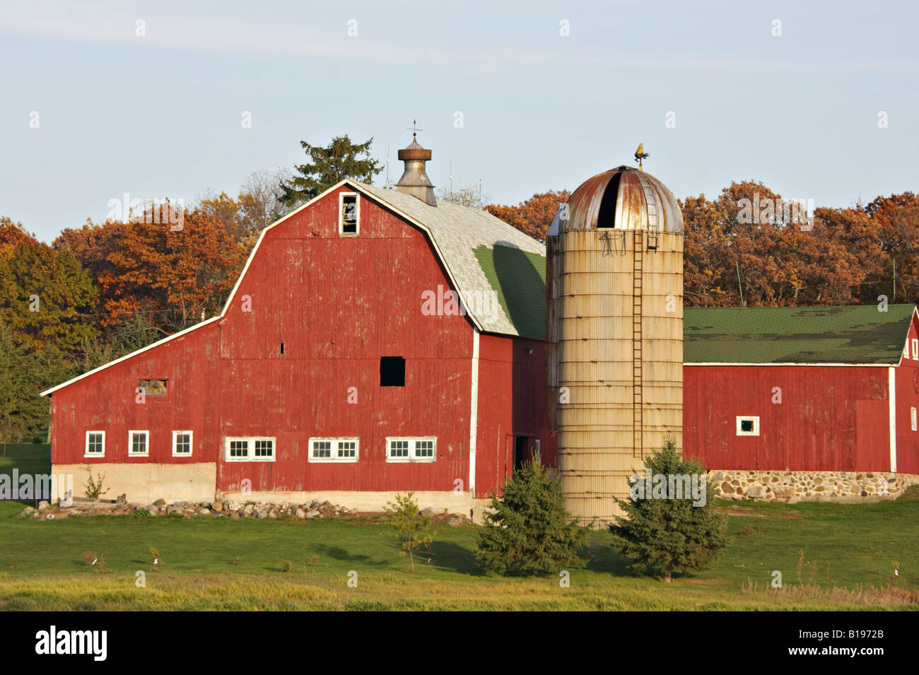 WISCONSIN Kenosha County Red barn with white trim stone foundation silo