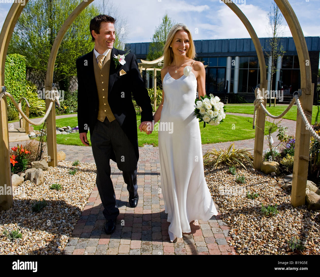 England, Northern Ireland, Londonderry. Bride and Groom during their