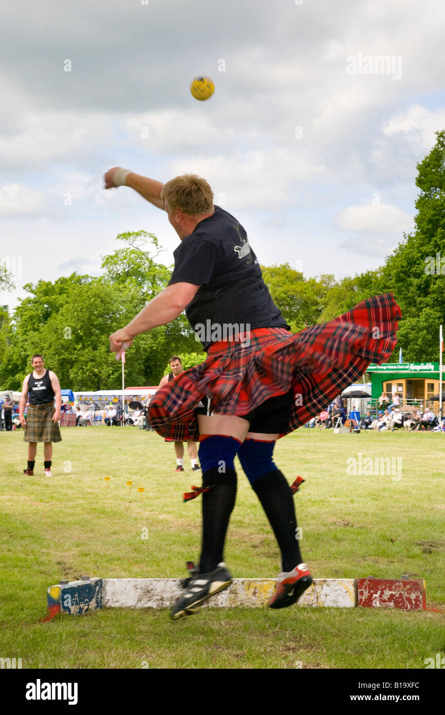 strathmore kilts