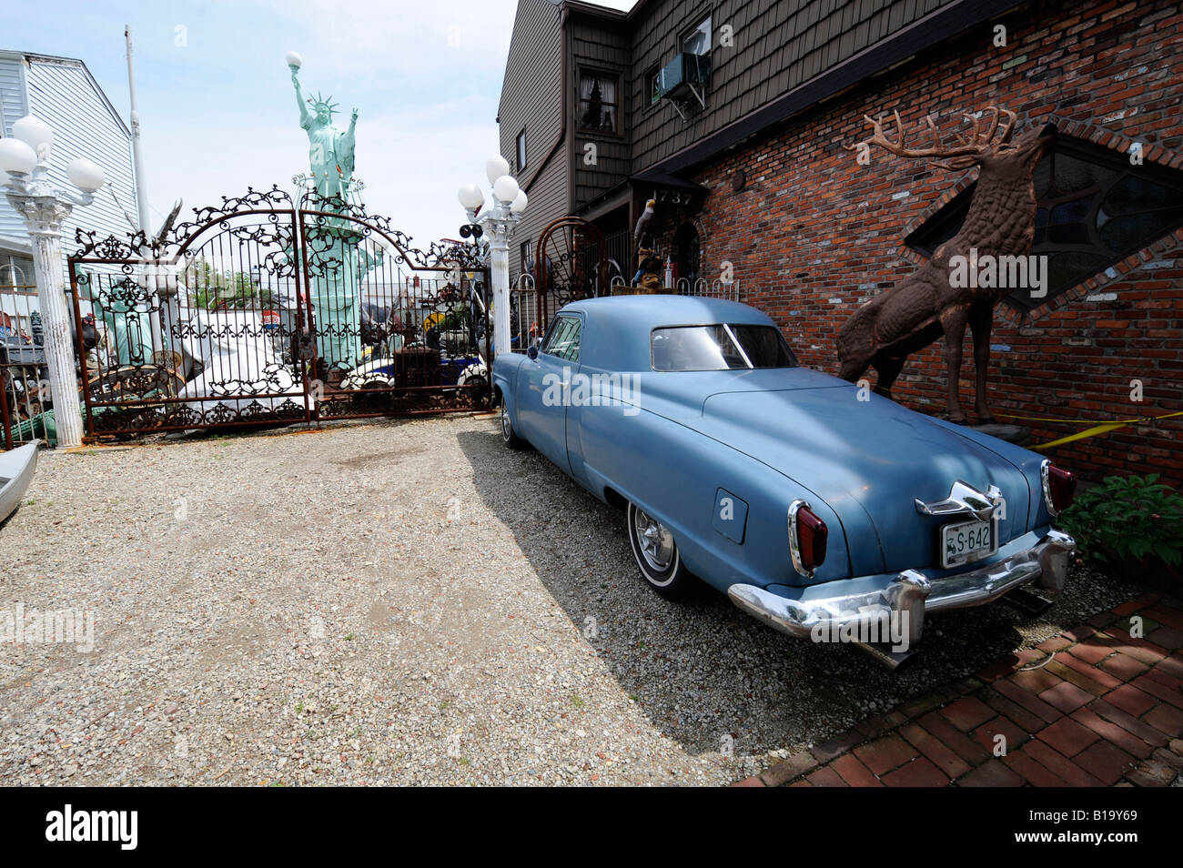 Junkyard Art Museum in Louisville Kentucky KY Stock Photo Alamy
