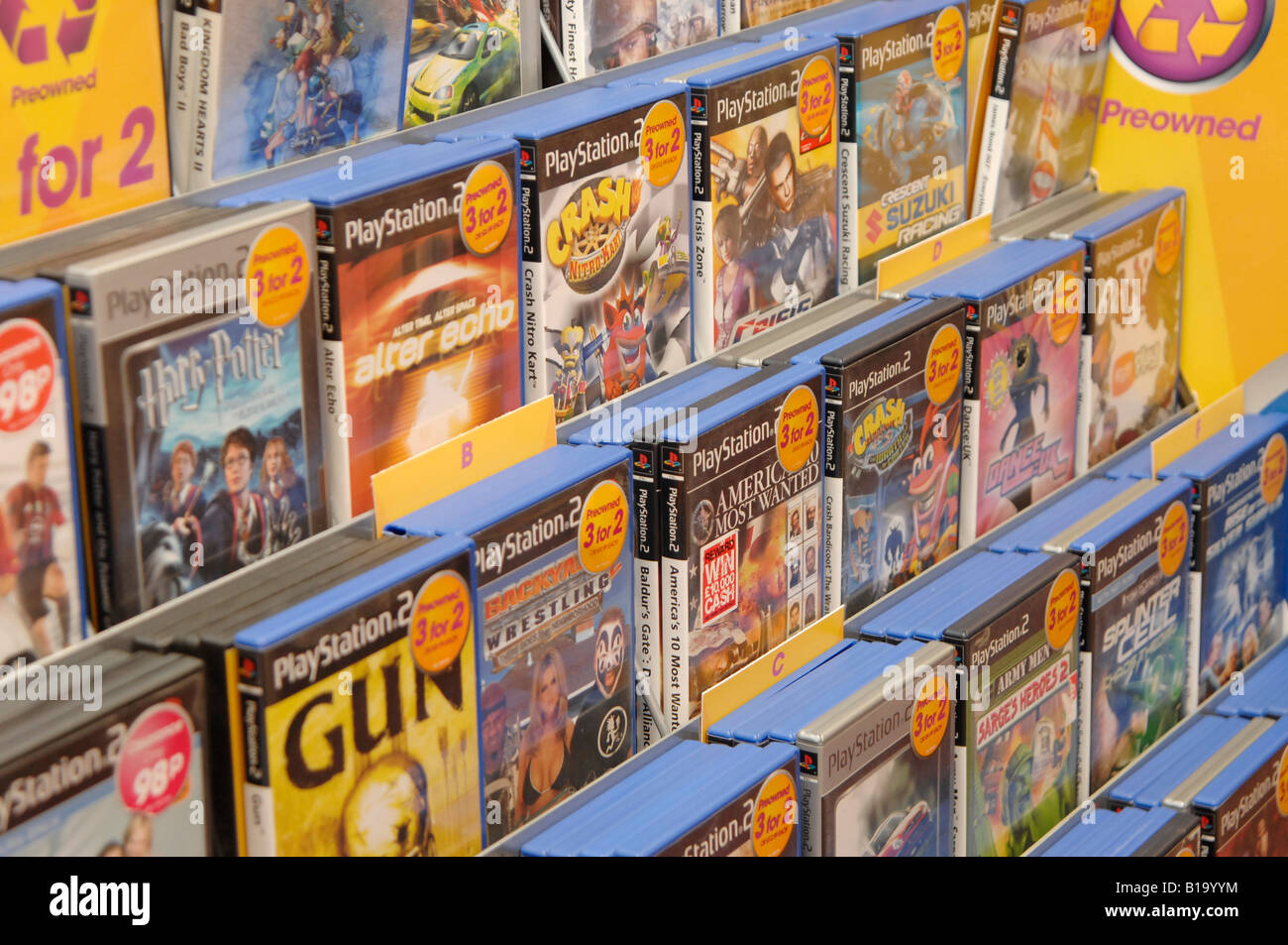 Different packed Xbox 360 Games for sale in a Blockbuster retail store  Stock Photo - Alamy