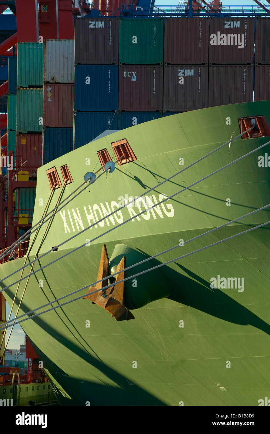Many container ship hi-res stock photography and images - Alamy