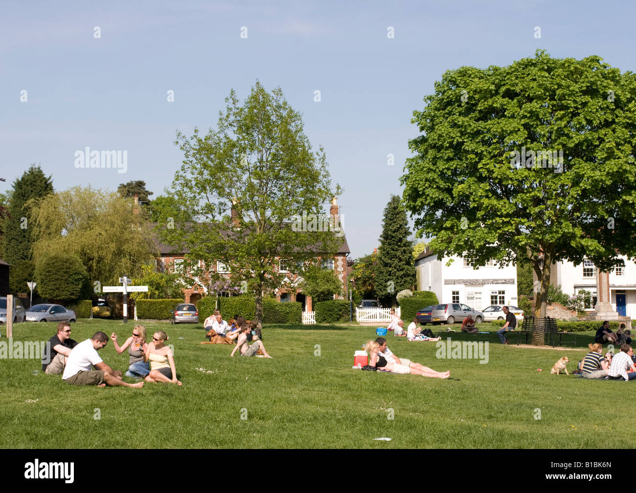 Chipperfield Village Green Hertfordshire Stock Photo Alamy