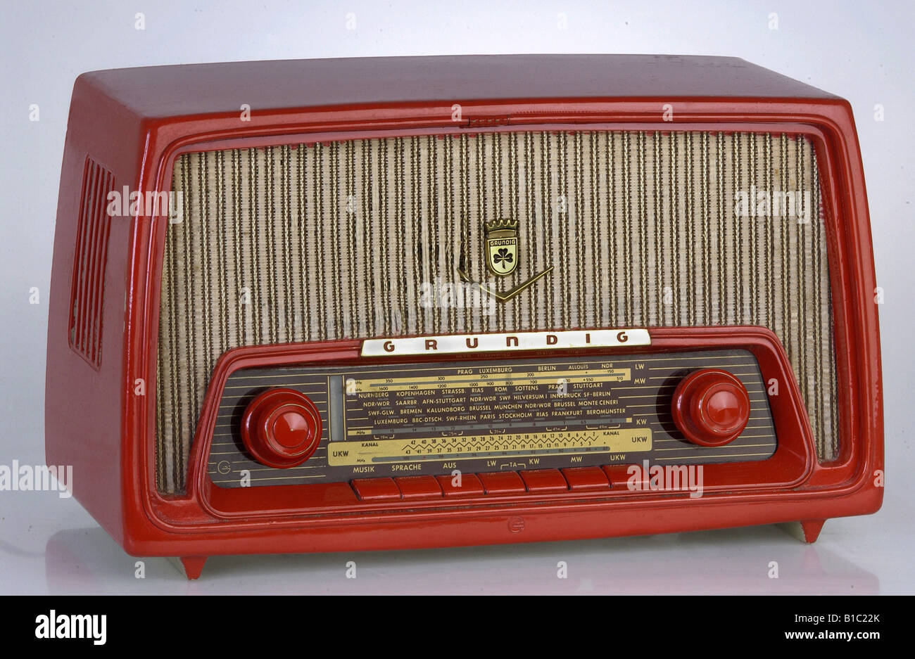 broadcast, radio, radio set, models, Grundig 97, Germany, 1957, technic, technics, historic, historical, plastic case, red, scale, tuner, Made in Germany, 1950s, 20th century, Stock Photo