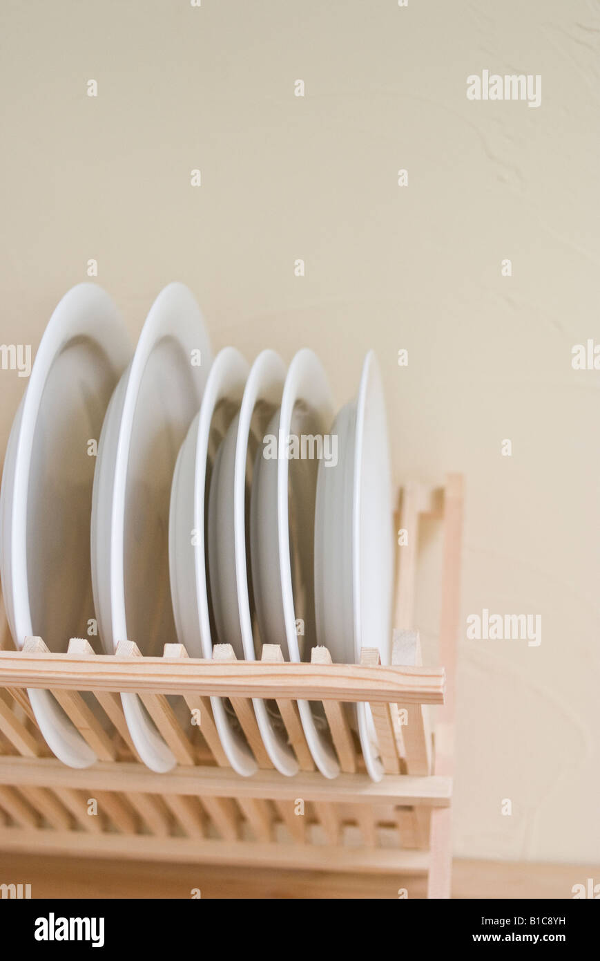 Cabinet dish drainer hi-res stock photography and images - Alamy