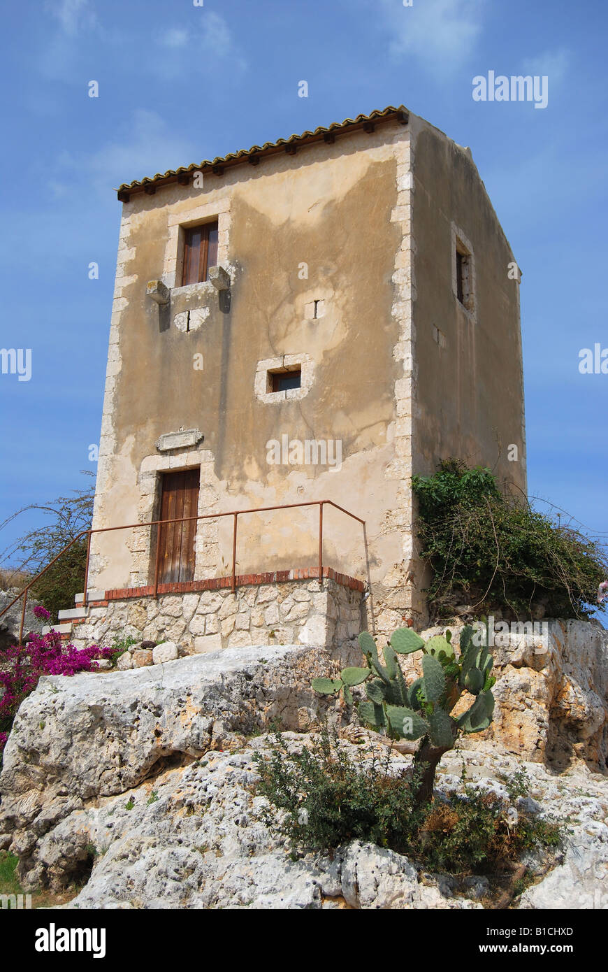 Watchtower, Teatro Greco, The Parco Archeologico, Siracusa, Sicily, Italy Stock Photo