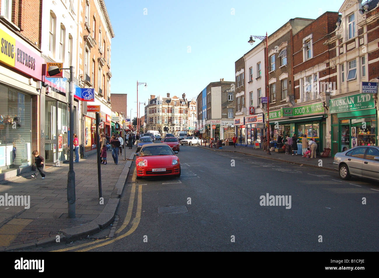 Harlesden High St, Harlesden, London, England Stock Photo Alamy