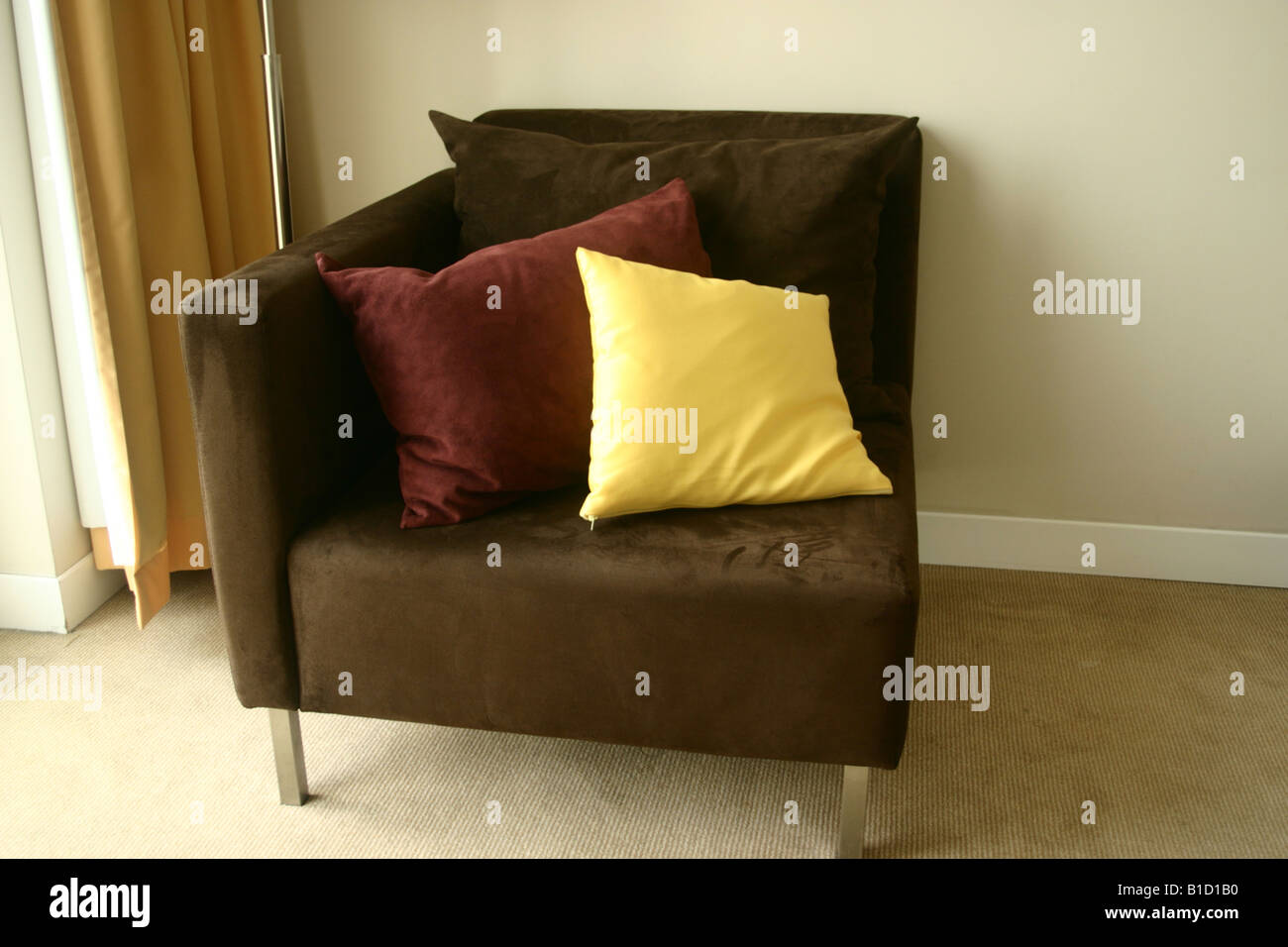 Comfy chair hires stock photography and images Alamy