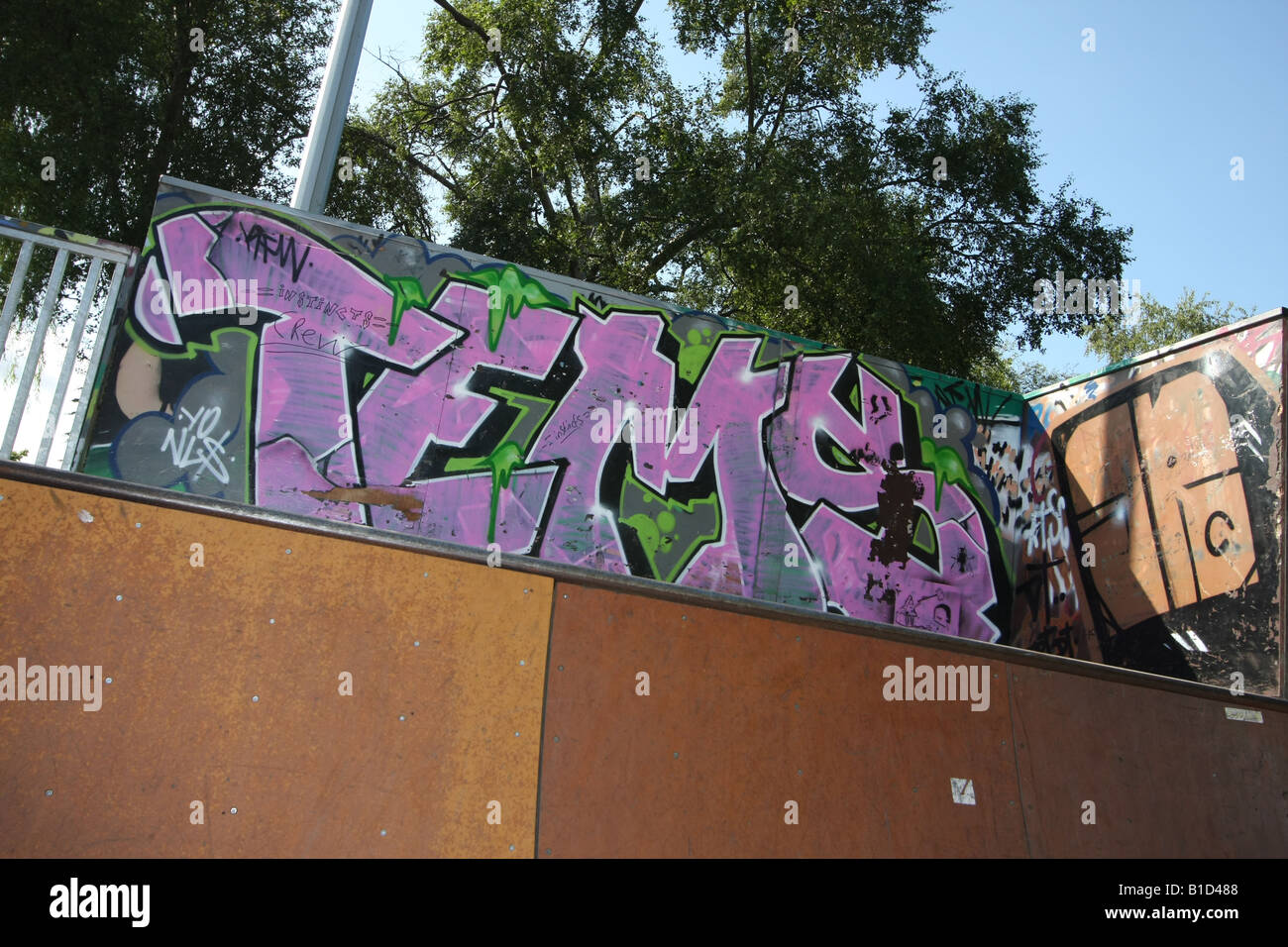 Graffiti Skate Park Stock Photo Alamy