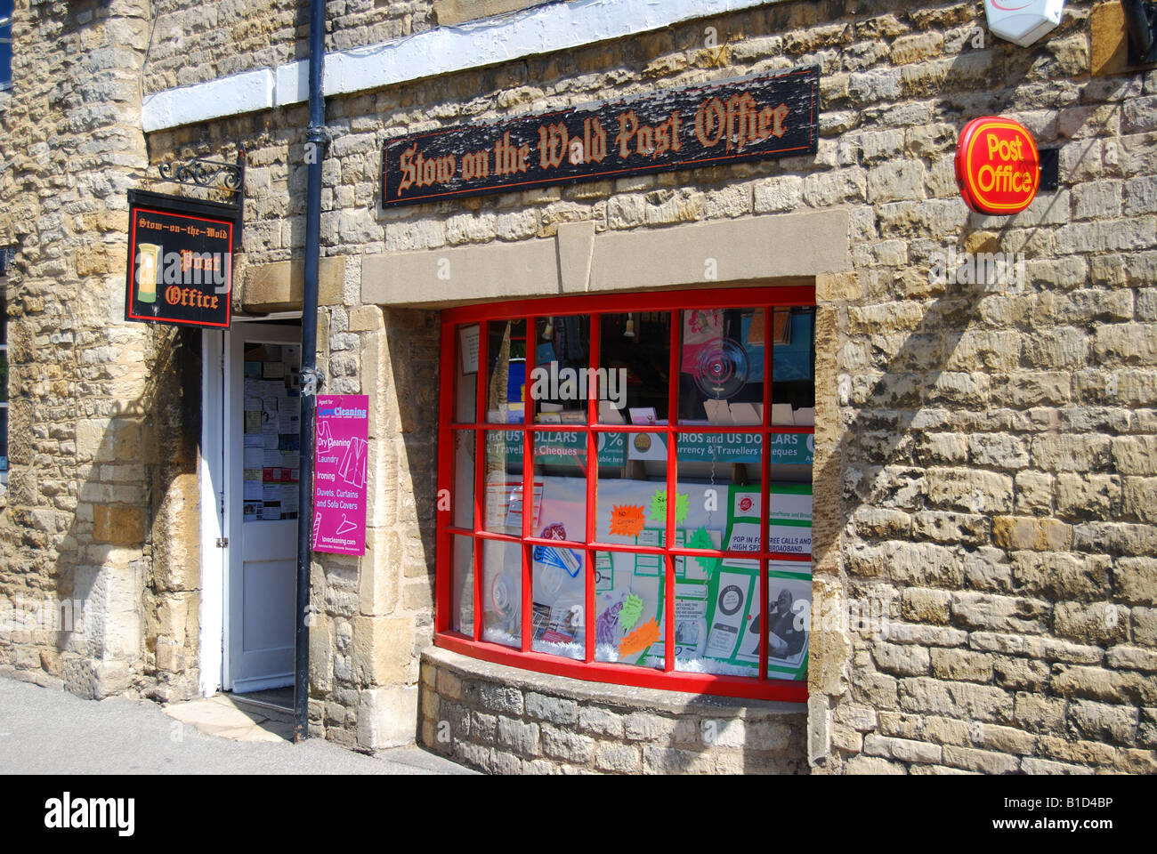 Stow-on-the-Wold Post Office, Stow-on-the-Wold, Gloucestershire, England, United Kingdom Stock Photo