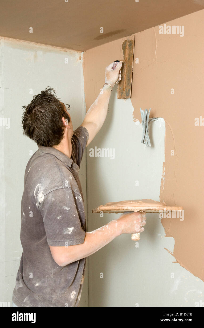 Skimming plasterboard hi-res stock photography and images - Alamy