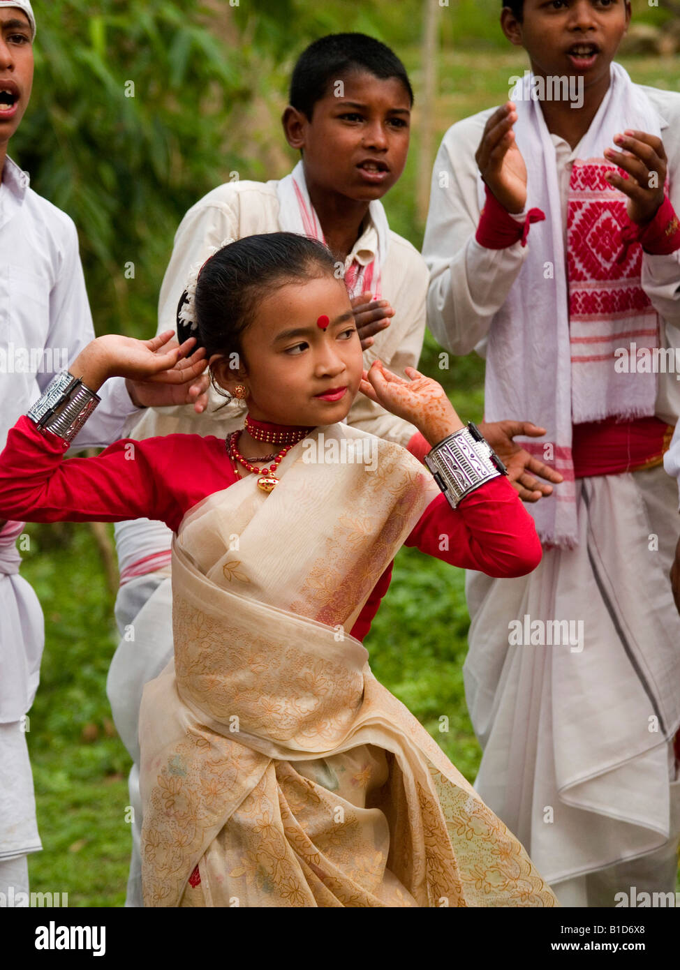 Dress for bihu dance cheap